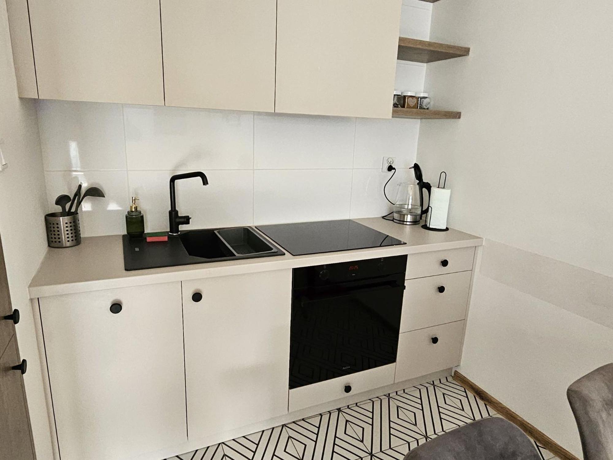 Urban Jungle Apartament Wenus Бялисток Екстериор снимка