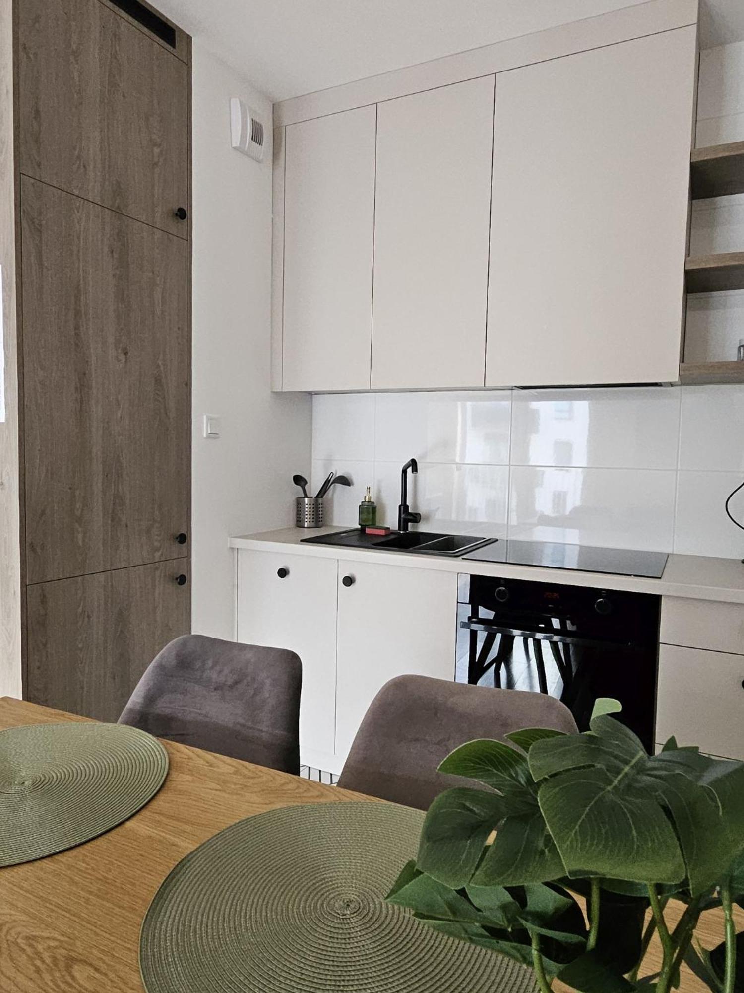 Urban Jungle Apartament Wenus Бялисток Екстериор снимка