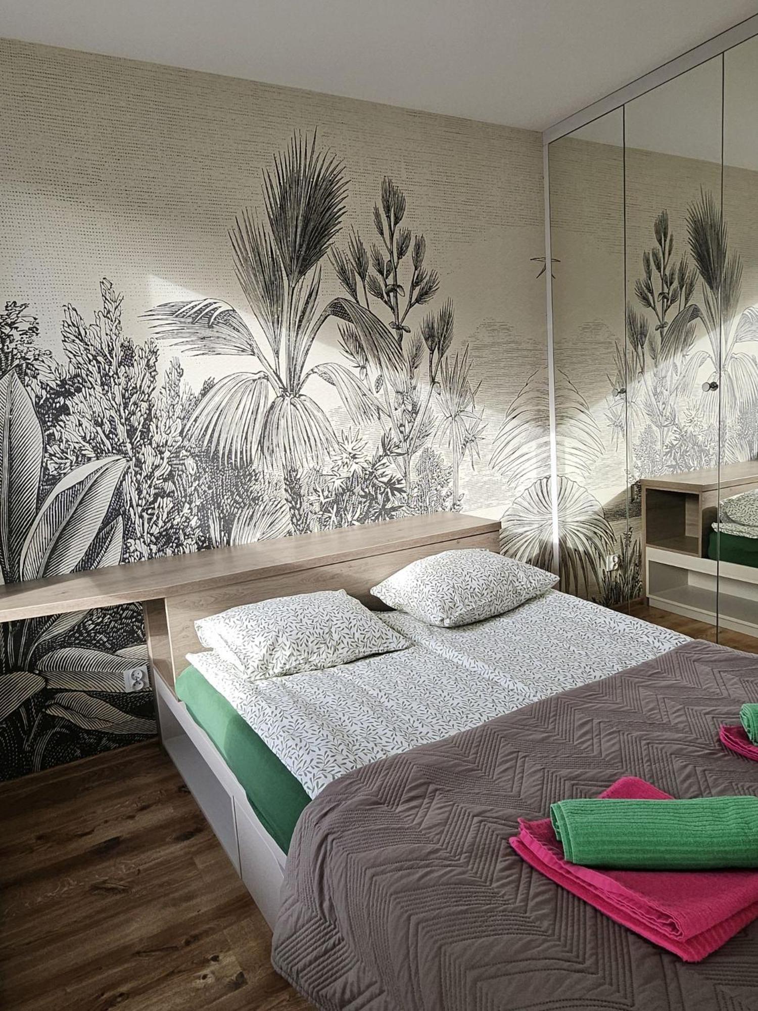 Urban Jungle Apartament Wenus Бялисток Екстериор снимка